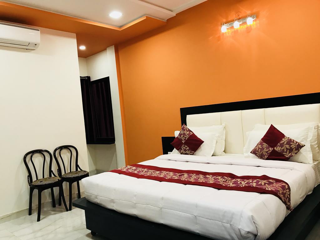 Aaradhya Residency Hotel Agra  Exterior foto