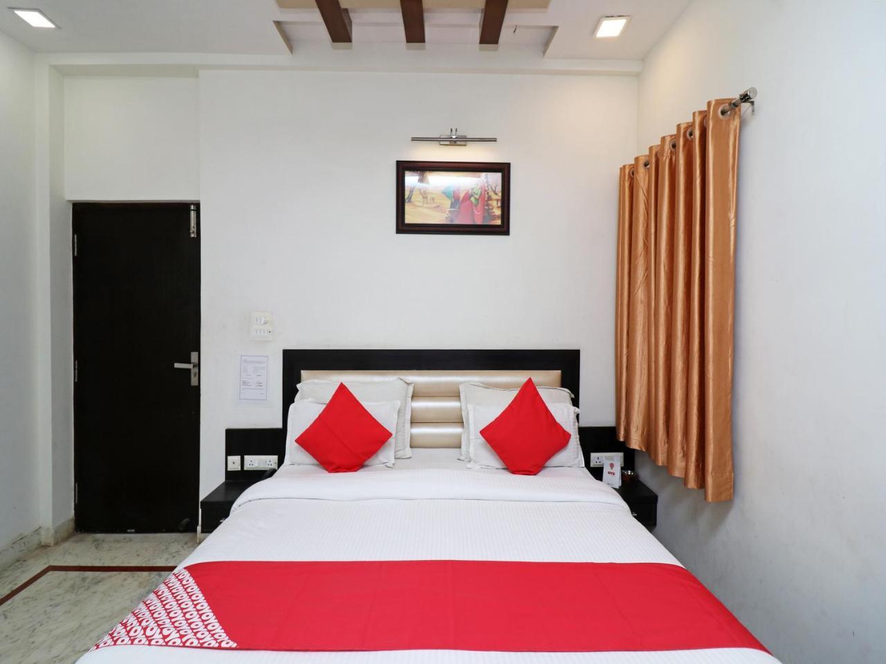 Aaradhya Residency Hotel Agra  Exterior foto