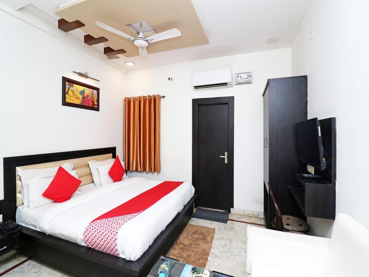 Aaradhya Residency Hotel Agra  Exterior foto